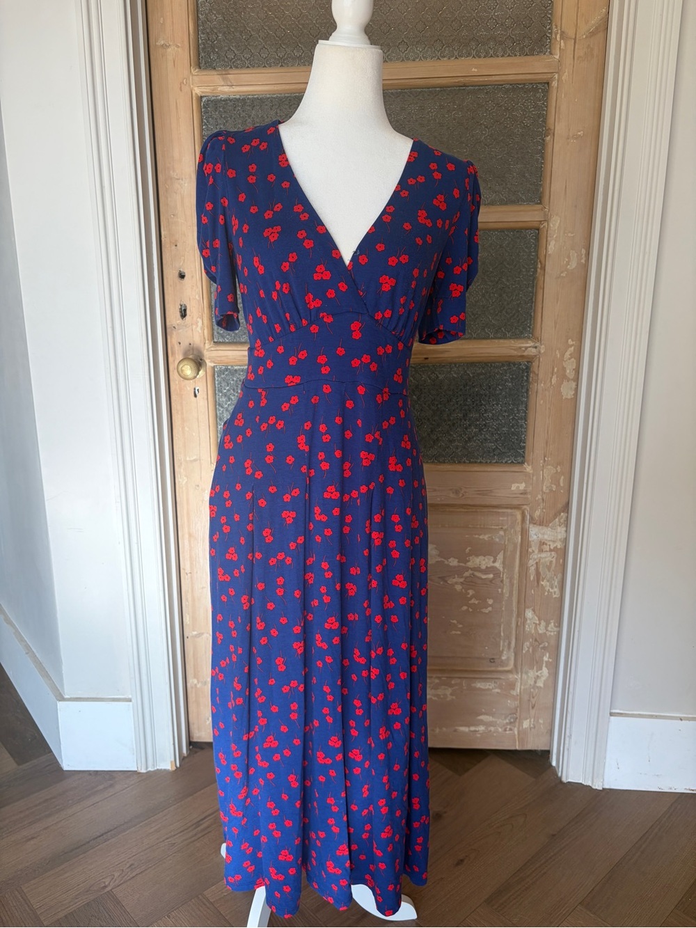 Boden Navy Floral stretchy Maxi Dress with puff sleeves 6R excellent!
